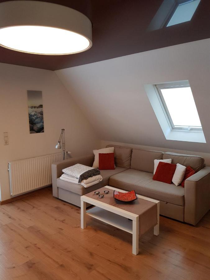 Haus Am Teich - Teichblick Apartment Fehmarn Exterior photo